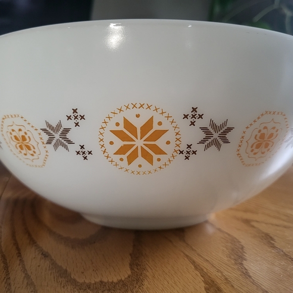 ✨️Pyrex Vintage Town & Country Mixing Bowl - Picture 2 of 5